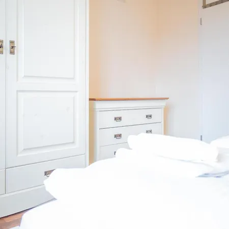 Apartmenthaus 08 Διαμέρισμα *